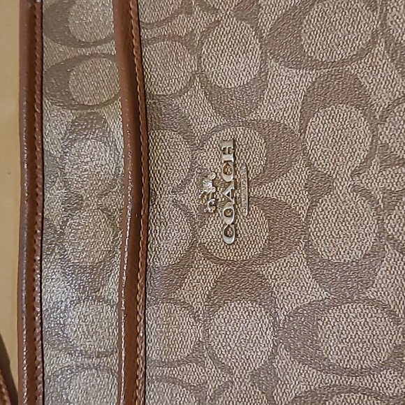 Coach Bag ✨️ Reduced - Picture 2 of 12